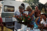 1989 Anna Kok viert haar 75ste verjaardag op het familieweekend van de Beersen in Deest